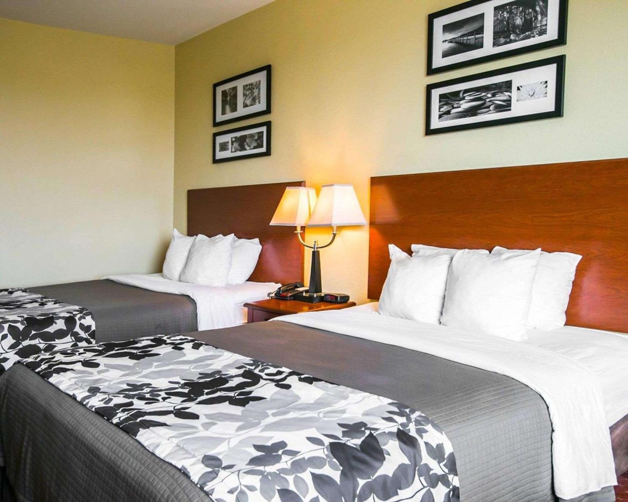 Sleep Inn & Suites Нью Браунфелс Экстерьер фото