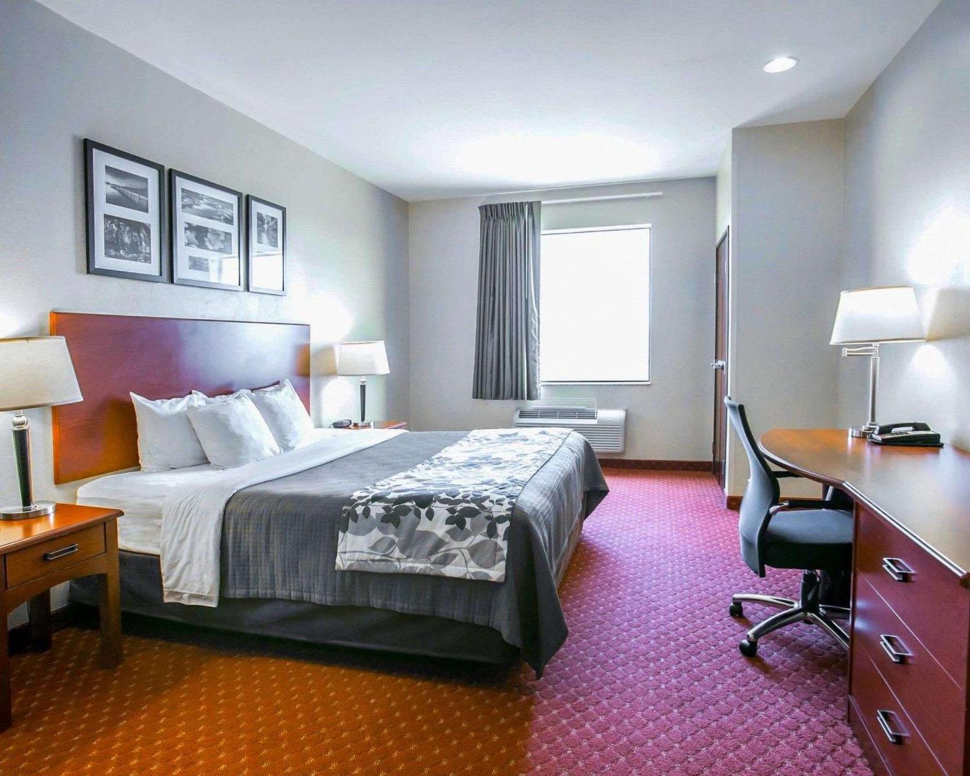 Sleep Inn & Suites Нью Браунфелс Экстерьер фото